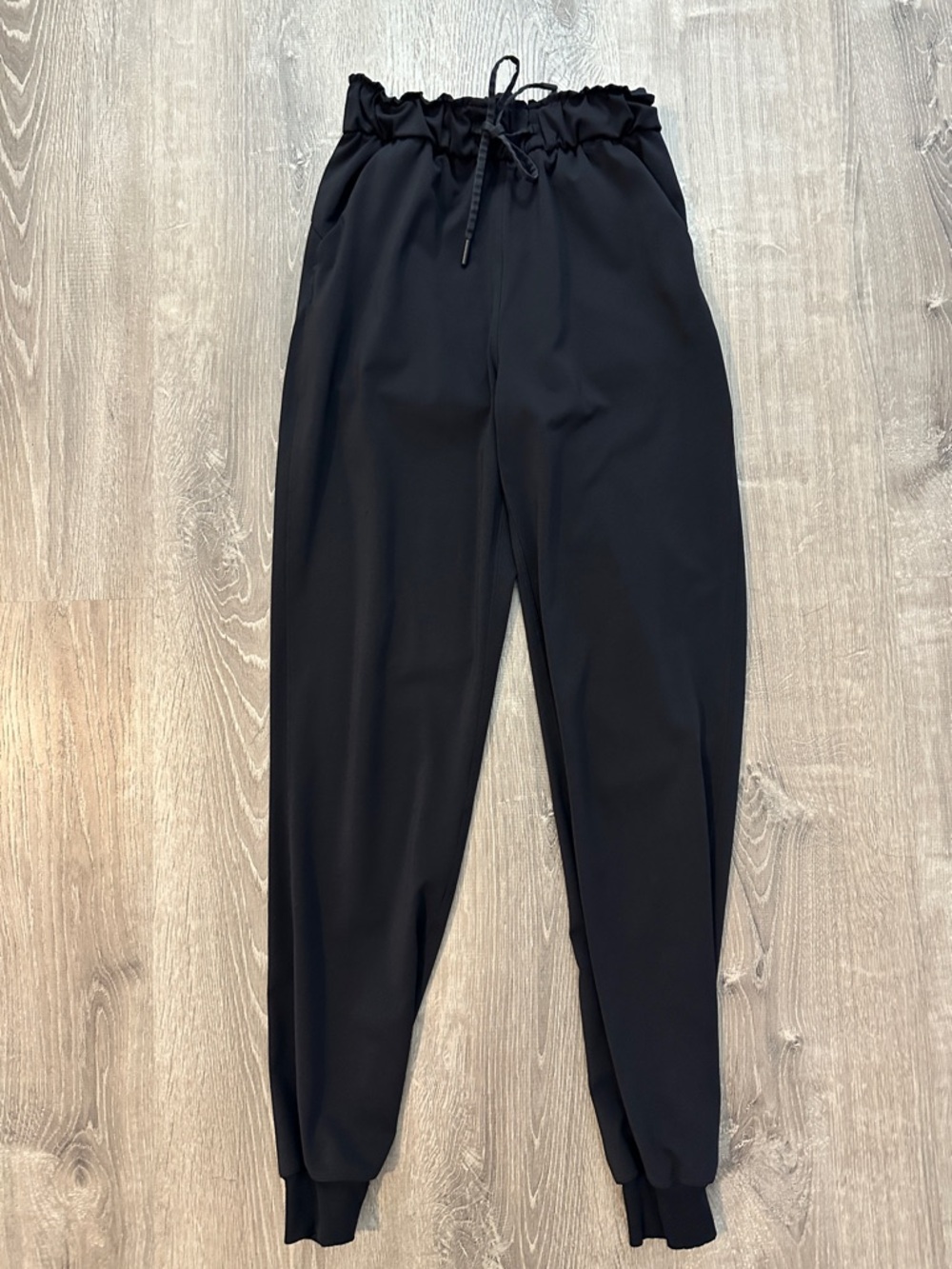 Lululemon Sz 2 Keep Moving High Rise Business Casual Travel Black Jogger Pants